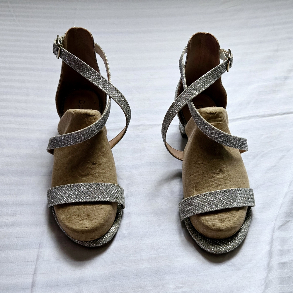 Elegant Silver Strappy Women's Sandals
